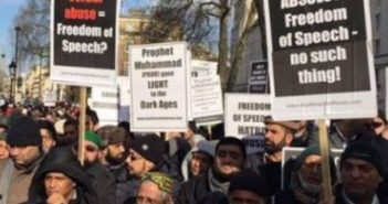 Мусульмане Лондона выступили за уважение своих ценностей