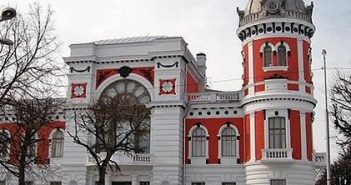 18 регионов РФ ввели бесплатное посещение музеев для детей