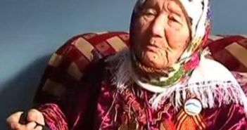 Ушла из жизни женщина, ставшая матерью 150 детям блокадного Ленинграда Ушла из жизни женщина, ставшая матерью 150 детям блокадного Ленинграда